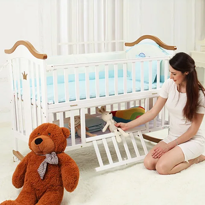 High Quality Pine Wood Multifunctional Baby Crib